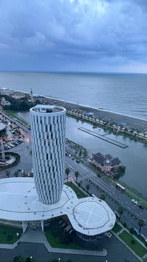 Black Sea Batumi Hotel Orbi City Екстериор снимка