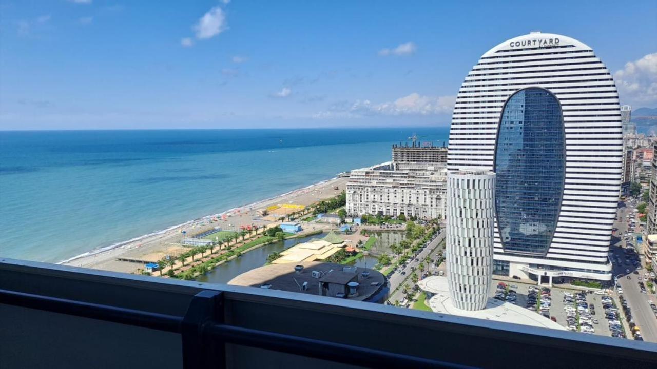 Black Sea Batumi Hotel Orbi City Екстериор снимка